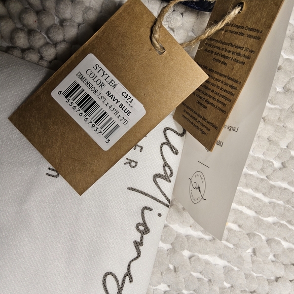 The Lorie Crossbody in Blue - Picture 10 of 13